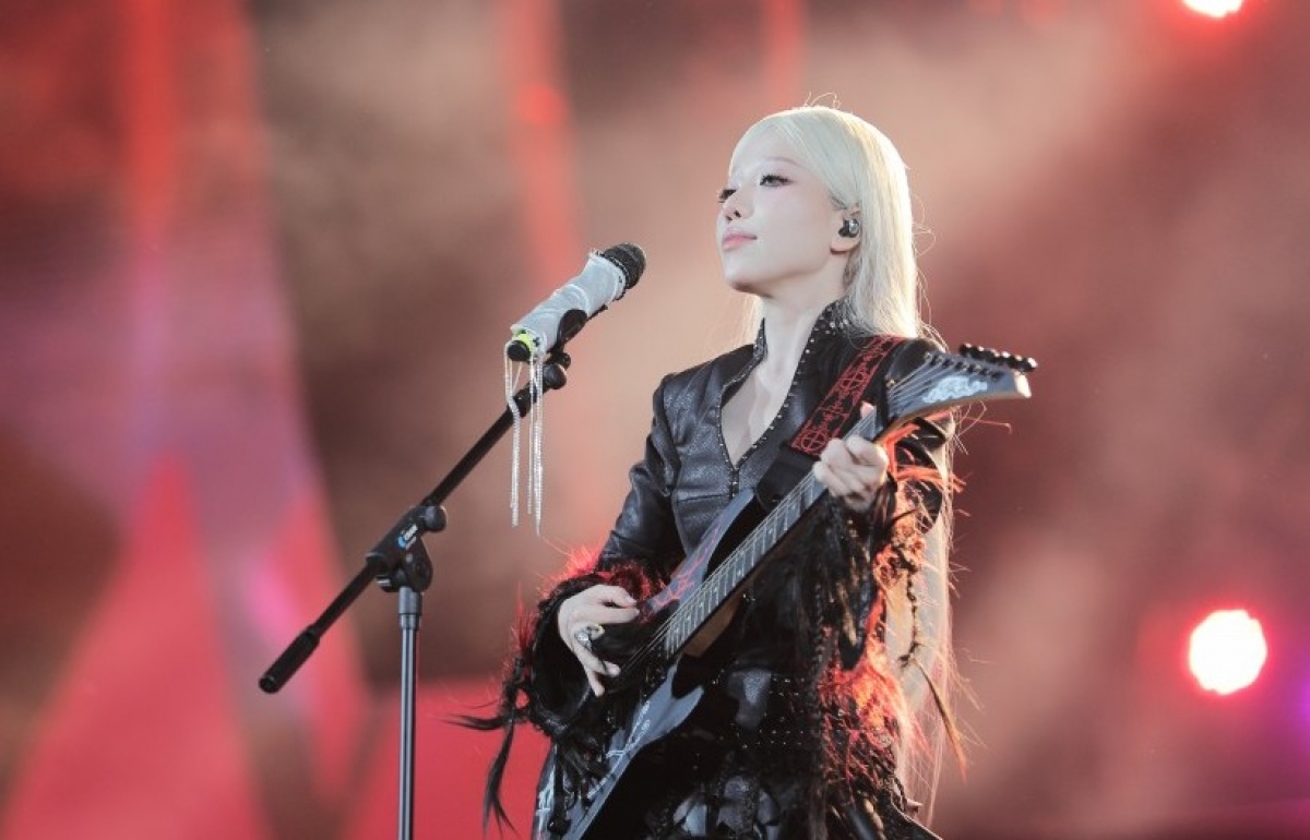 “Nghi lễ trưởng thành” trong hành trình sáng tạo của Phùng Khánh Linh