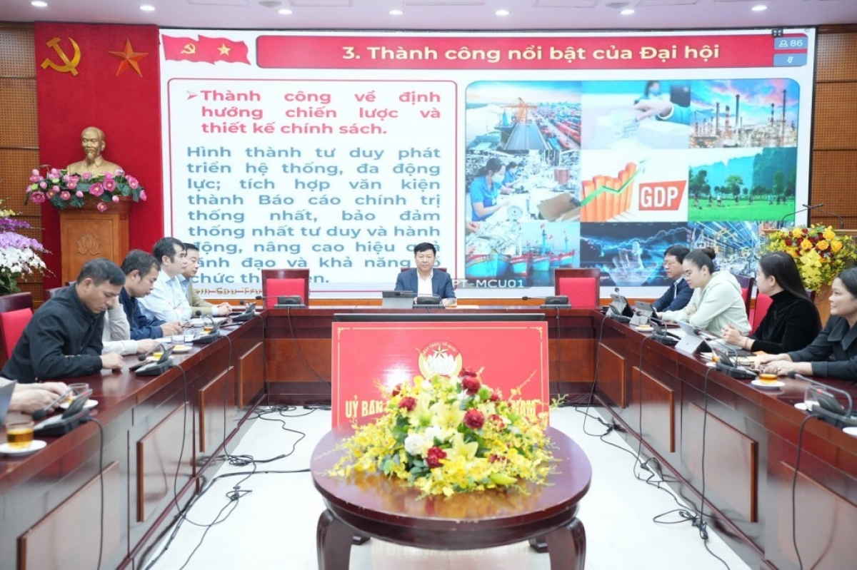 Cán bộ, đảng viên Đảng bộ MTTQ Việt Nam TP Hà Nội nghiên cứu, học tập 2 nghị quyết quan trọng